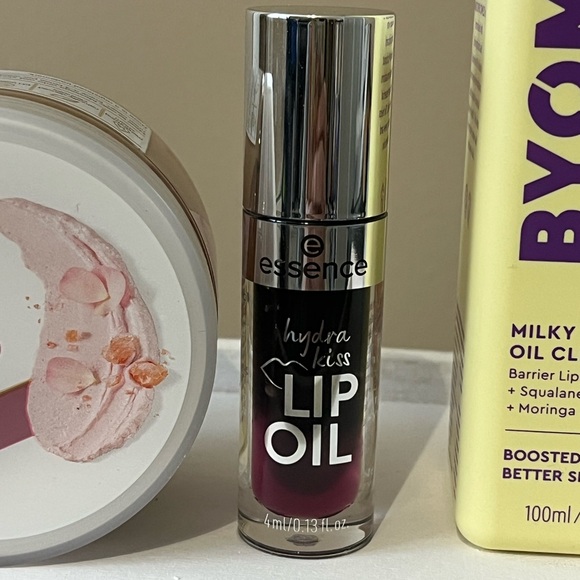 Beauty Bundle - Picture 3 of 7